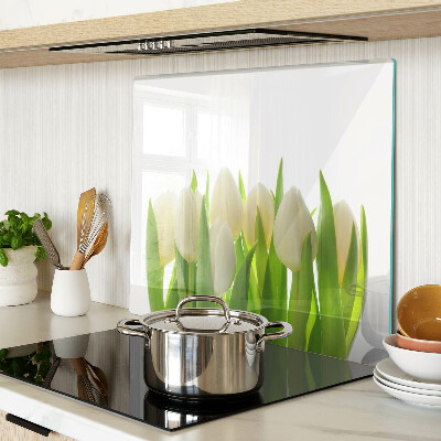 Üveg vágódeszka Tulipánok zöld levelek hátterében