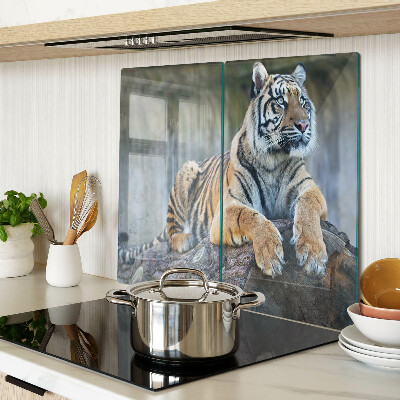 Edzett üveg vágódeszka Tigris egy fatörzsön