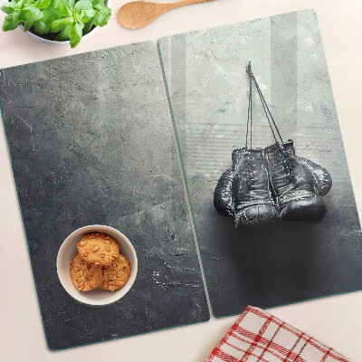 Üveg vágódeszka Fotel minimalista belső térben