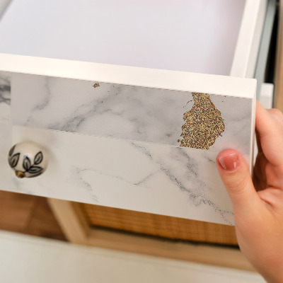 Bútormatrica márványos mintával elegáns hatásért