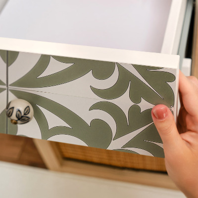 Bútor matrica zöld levélmintával