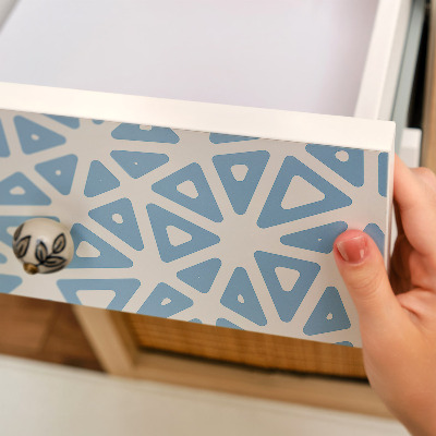 Samolepiaca fólia na nábytok s trojuholníkovým vzorom