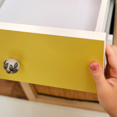 Samolepiaca fólia na nábytok Intenzív sárga