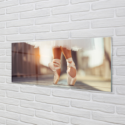 Konyhai üveg panel Fehér balettcipő nő ​​lábát