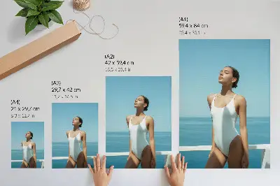Retro plakát nő a tenger hátterében minimalista stílusú, élénk színes grafikával