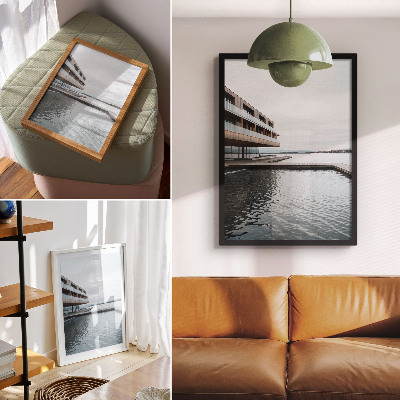 Poszter nyomtatás Modern épület vízparton, minimalizmus, fa, üveg