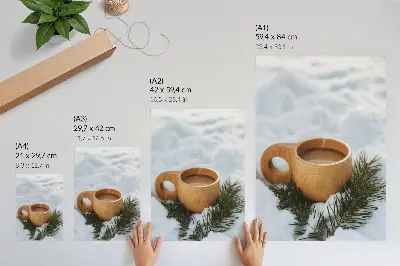 Poszter nyomtatás havas táj zöld gallyakkal díszített fa mintázatú bögre
