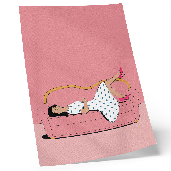 Poszter nyomtatás Békés relaxációs jelenet nő rózsaszín kanapé