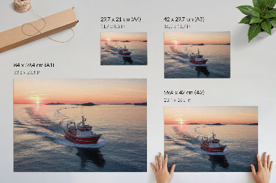 Poszter nyomtatás Naplemente a nyugodt tenger felett, hajómozgás