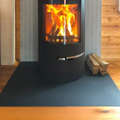 Kandalló alátét téglalap alakú fekete változatban
