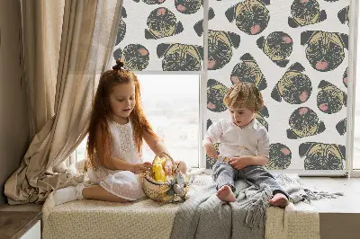 Ablakra szerelhető roló bulldog mintával