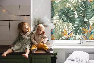 Ablakra akasztható roló trópusi növények mintával