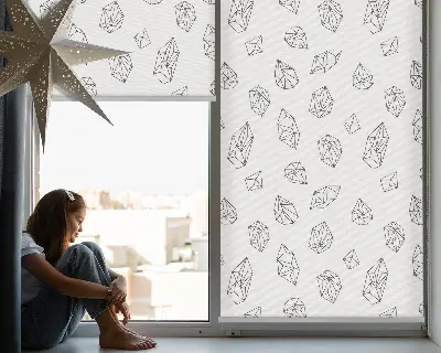 Ablakra szerelhető roló geometriai alakzatos mintával