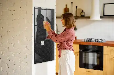 Írható mágnestábla sötét mintás kivitel
