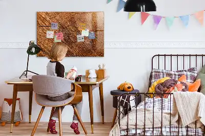 Törölhető mágneses tábla dekoratív fa kivitelben
