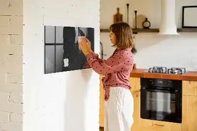 Mágneses írótábla sötét kőzet mintával