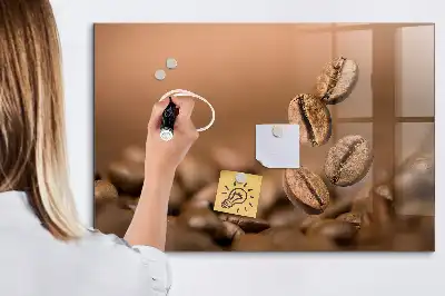 Kávészemek törölhető mágneses táblával