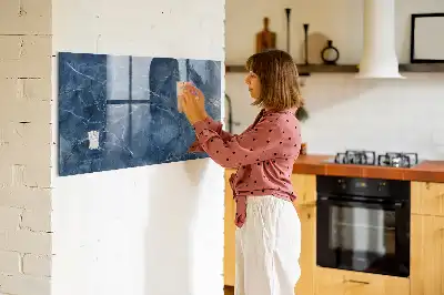 Törölhető mágneses tábla elegáns márvány mintával