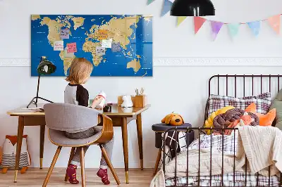 Törölhető mágneses tábla világtérkép mintával
