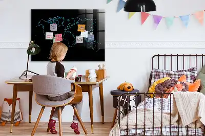Törölhető mágneses tábla világtérkép körvonalakkal