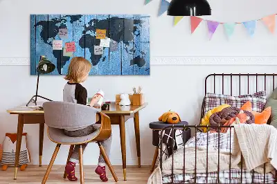 Világtérkép mágneses tábla törölhető felülettel