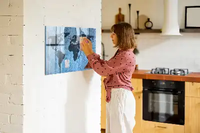 Világtérkép mágneses tábla törölhető felülettel