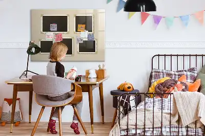 Mágneses felíró tábla retro keretes kivitelben