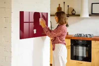 Törölhető mágneses tábla bordó színű