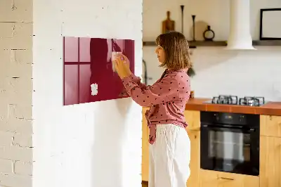 Törölhető mágneses tábla bordó színű