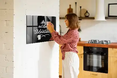 Törölhető mágneses tábla kültéri kaland kivitelben