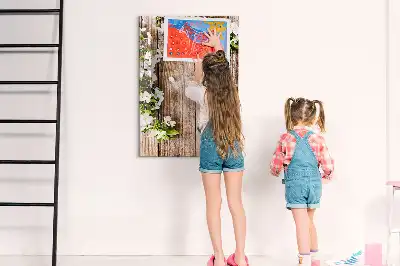 Törölhető tábla virágok a deszkákon mintával
