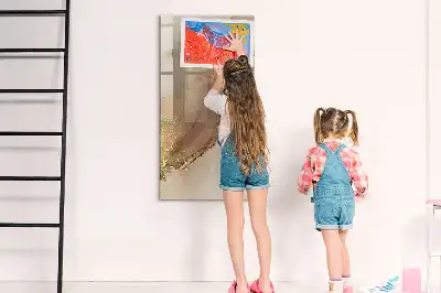 Törölhető tábla csillogó márvány mintával