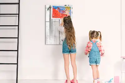 Törölhető tábla fapanel kivitelben
