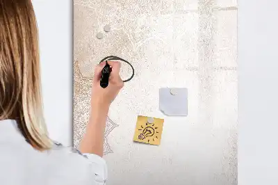 Törölhető tábla mandalák mintával
