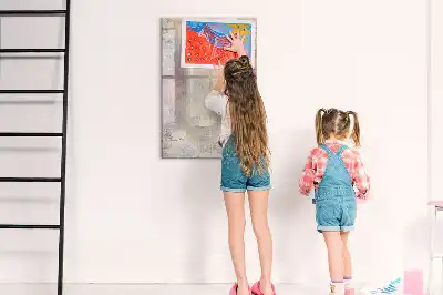 Törölhető tábla festékfoltok mintával