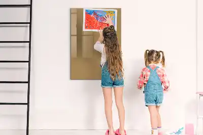 Törölhető tábla sötétbézs színű