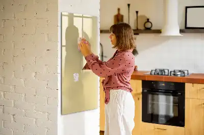 Törölhető tábla krém színű