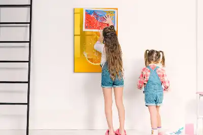 Törölhető tábla narancslé mintával