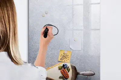 Írható mágneses tábla egy szelet torta formájú