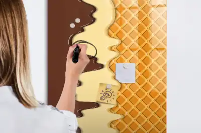 Törölhető tábla jégkrém öntettel mintával
