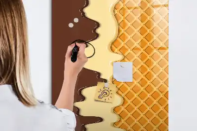 Törölhető tábla jégkrém öntettel mintával