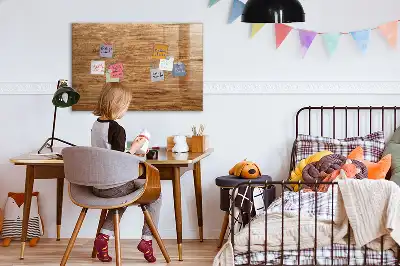 Mágneses tábla filctollal világos fa kerettel
