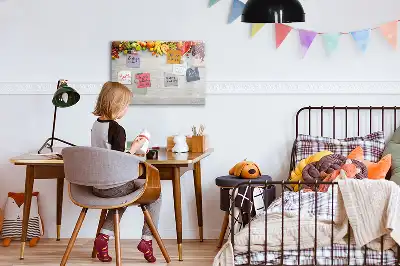 Mágneses törölhető tábla gyümölcsök az asztalon mintával