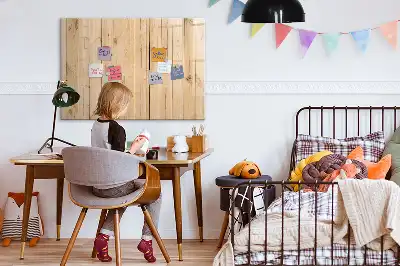 Mágneses tábla filctollal fa keretes kivitelben