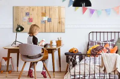 Mágneses tábla filctollal fa keretes kivitelben