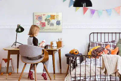 Világtérkép betűkből mágneses tábla filctollal