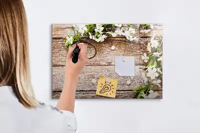 Mágneses törölhető tábla Virágok a fán mintával