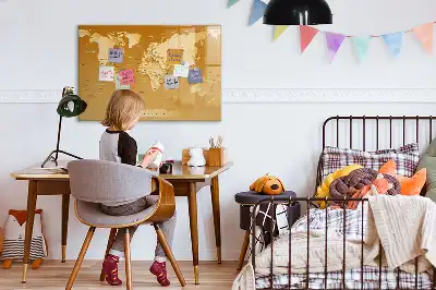 Világtérkép mágneses törölhető tábla mágneses és törölhető kivitelben
