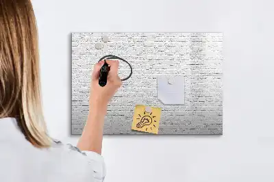 Mágneses tábla filctollal téglafal mintázatú