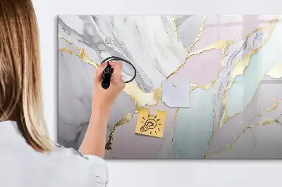 Mágneses törölhető tábla márvány mintával
